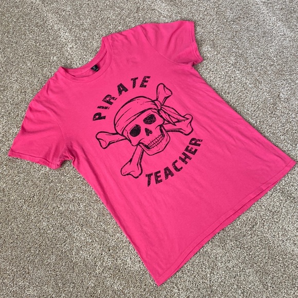 Pirate Teacher T-Shirt - Picture 2 of 8